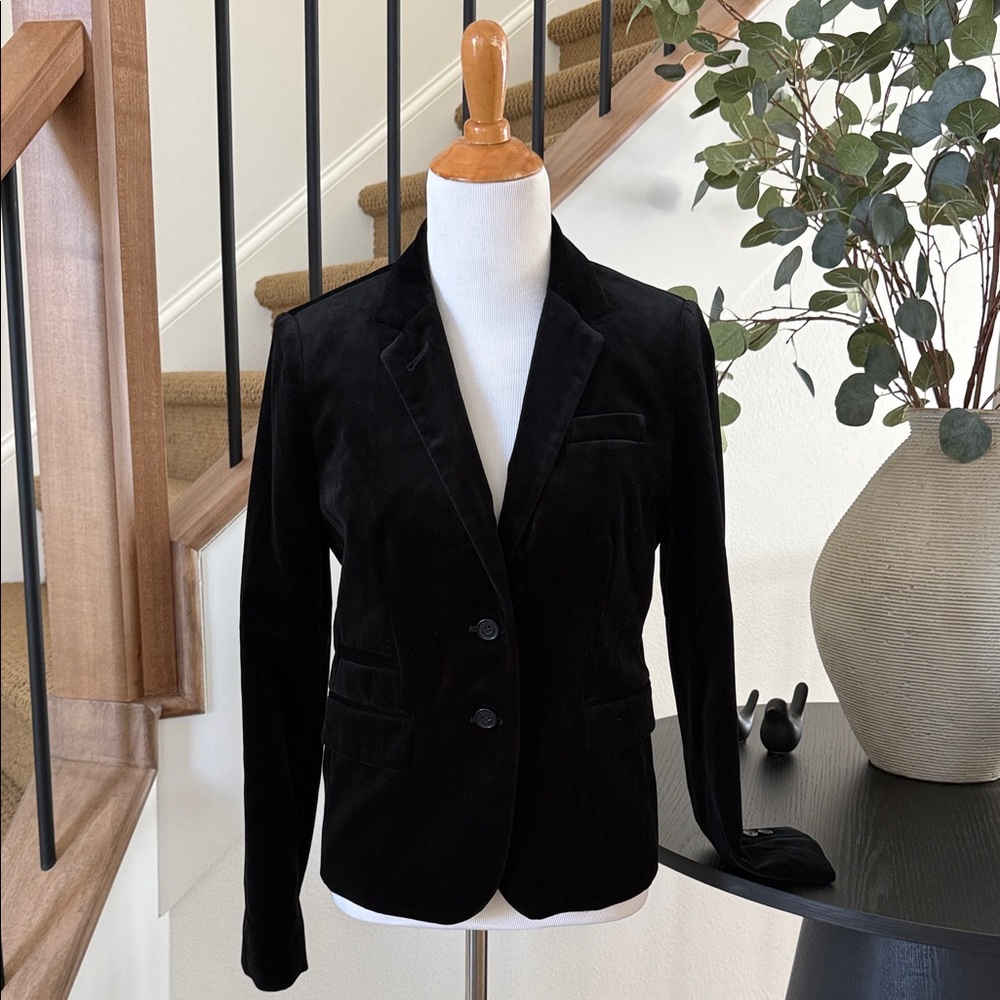 J.Crew Women's Black Velvet Schoolboy Blazer Size 2 NWT